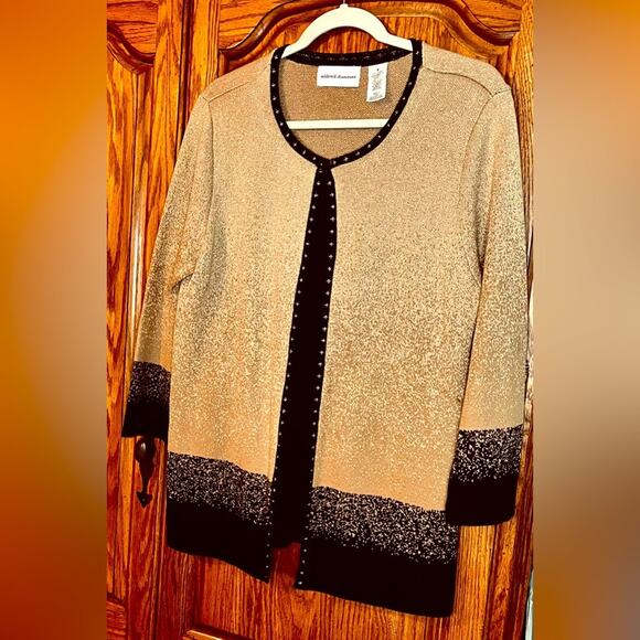 Alfred Dunner Gold Metallic and Black Sweater Set Size Small - Picture 1 of 8